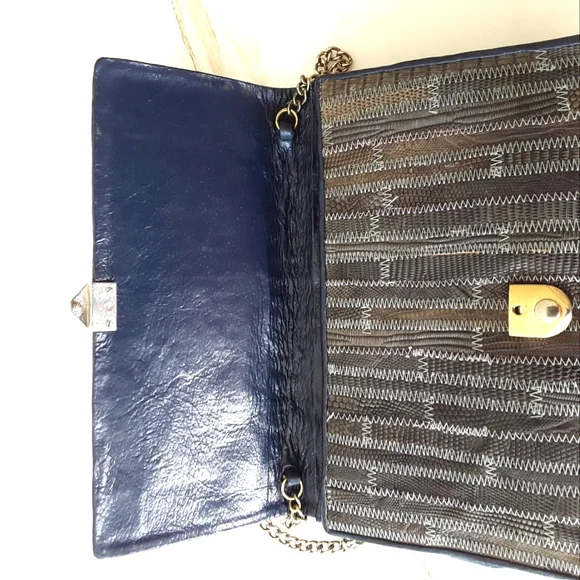 VTG BLUE LEATHER REPTILE CHAIN SHOULD BAG - Picture 7 of 7